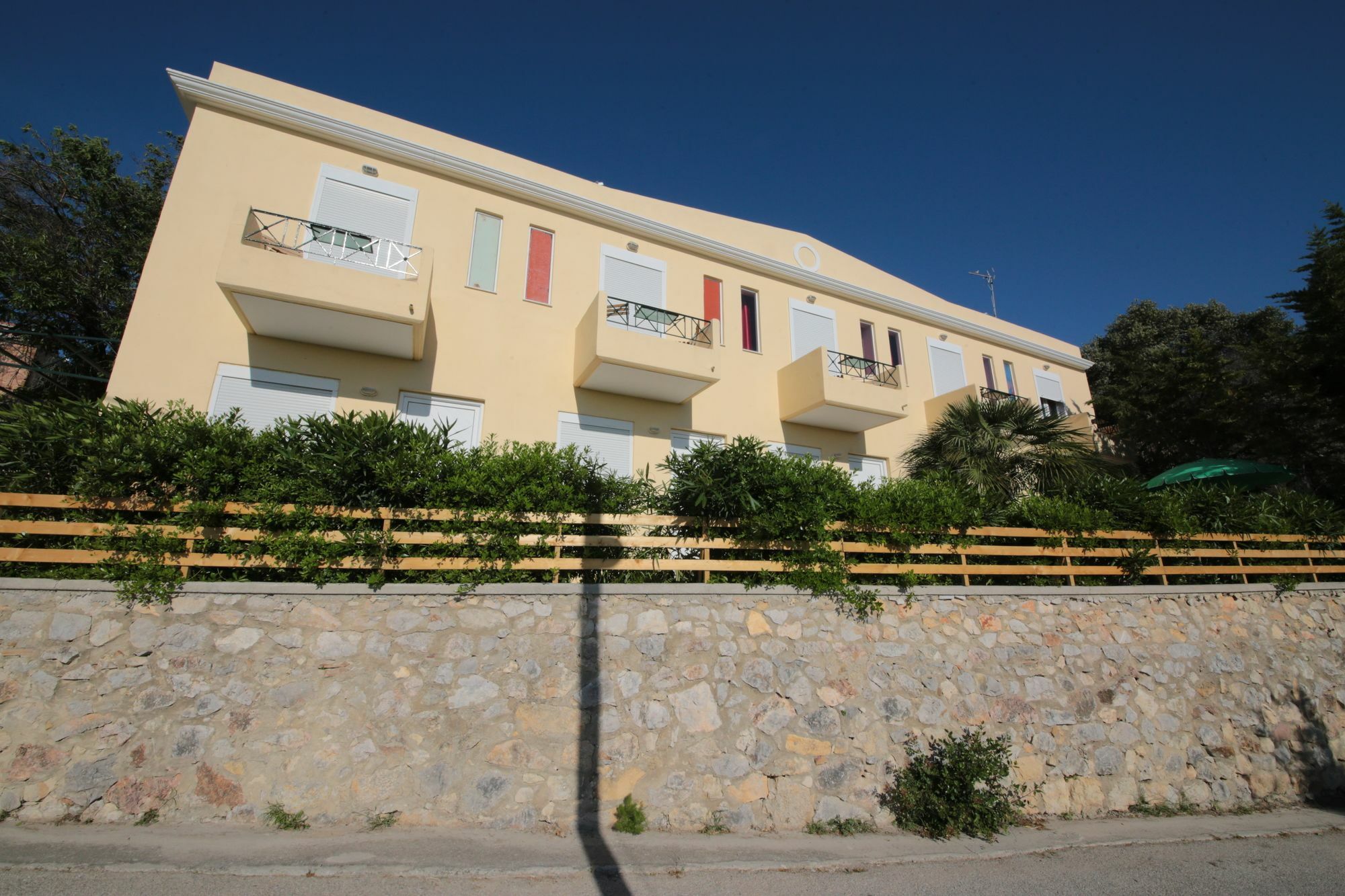 Point Twins Apartments Vrontádos Extérieur photo